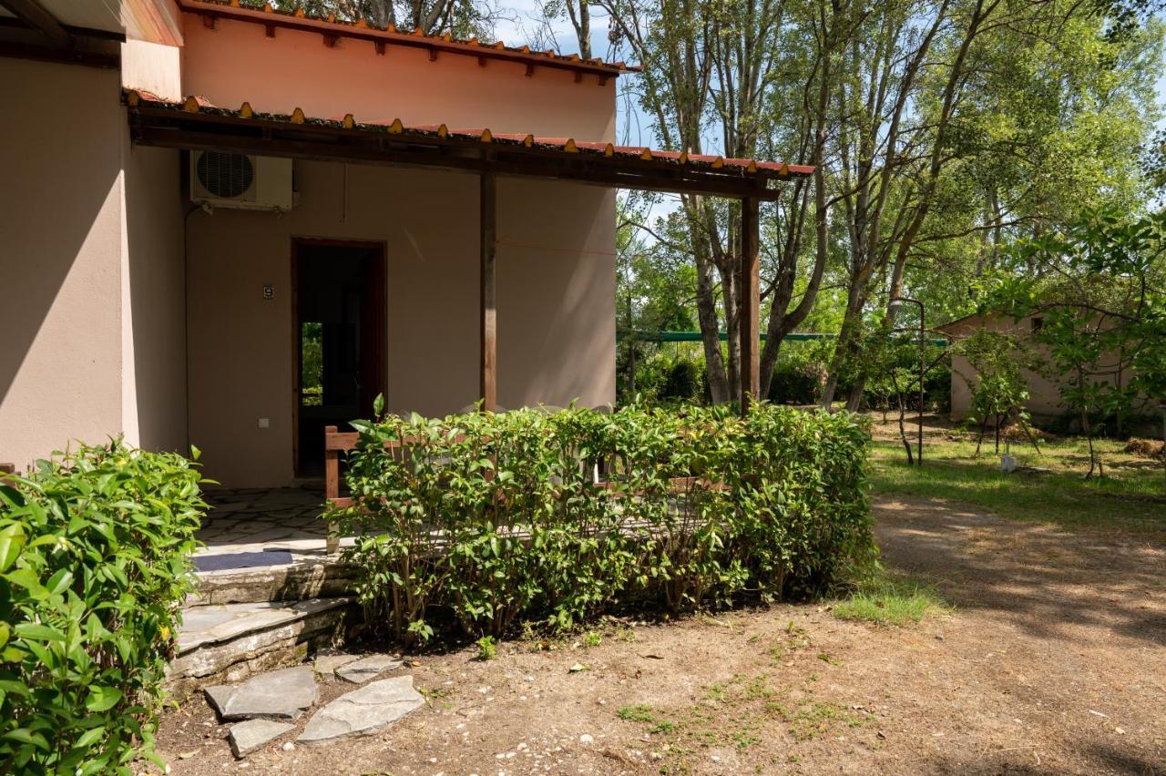 Camping Pefki Hotel Eksteriør billede